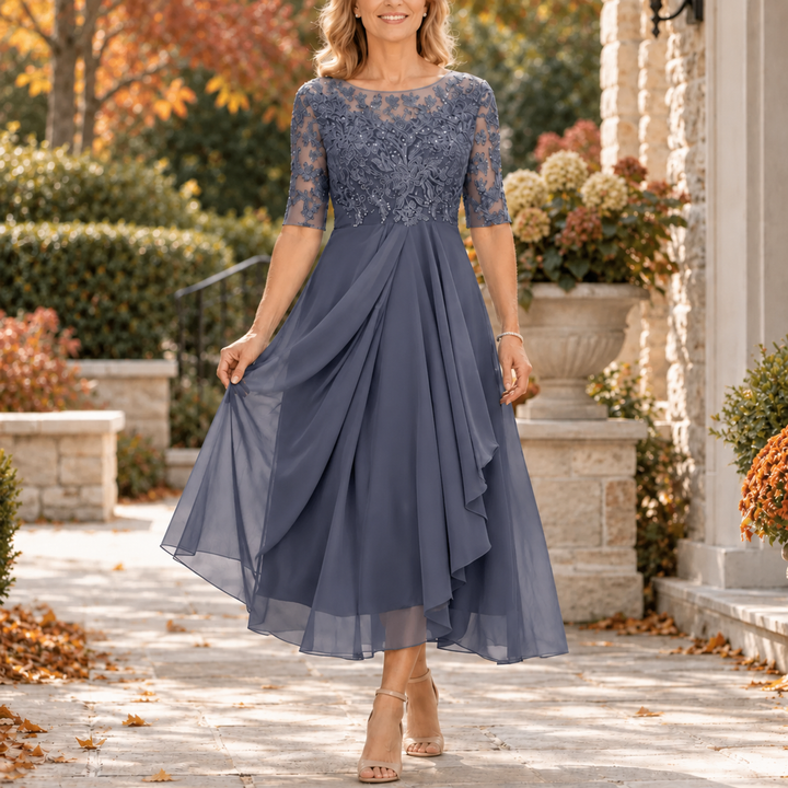 Mélusine | Robe Midi Drapée à Corsage en Dentelle