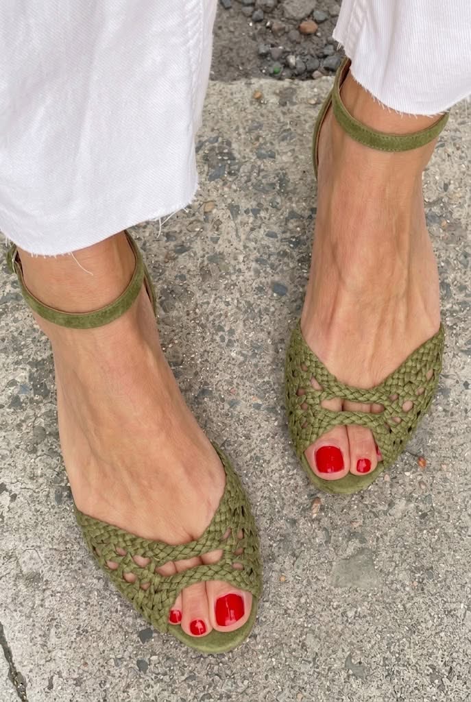 Olive / 34