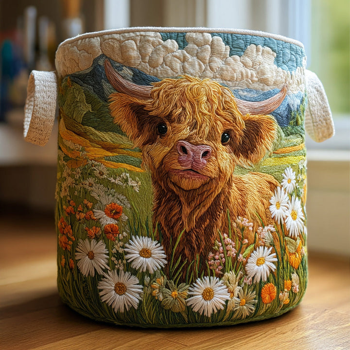 Isabelle | Panier à Linge Matelassé Vache des Highlands entourée de Fleurs