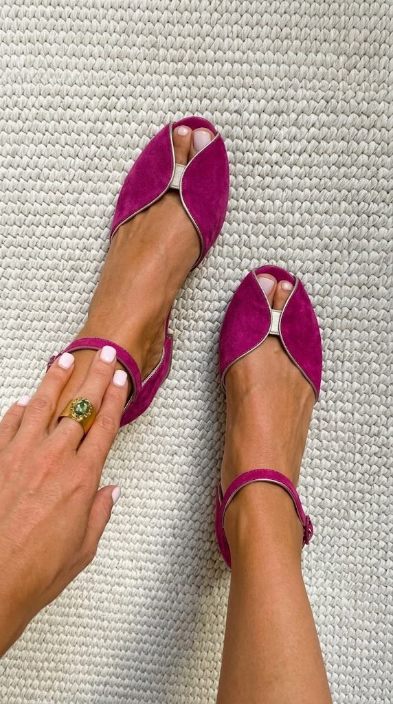 Fuchsia / 35
